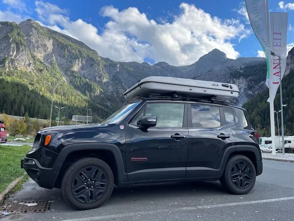 Jeep & James Baroud - Dachzelten in den Alpen