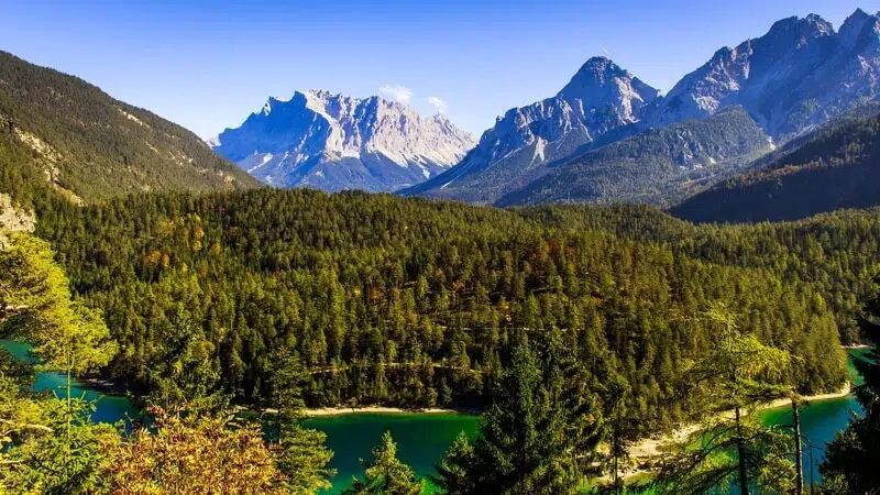 Deutsche Alpenstraße - Die Zugspitze