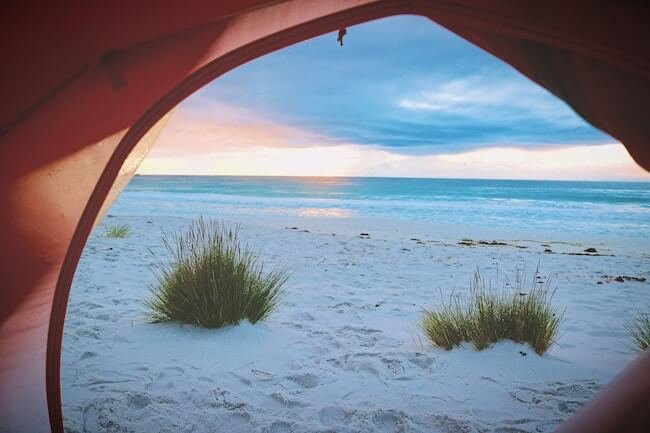 camping luftbetten und selbstaufblasende isomatten die besten camping luftbetten und selbstaufblasende isomatten